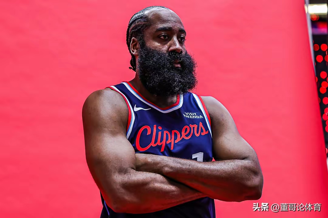 包含快船新援表现抢眼,协助球队赢得胜利的词条 包含快船新援表现抢眼,协助球队赢得胜利的词条