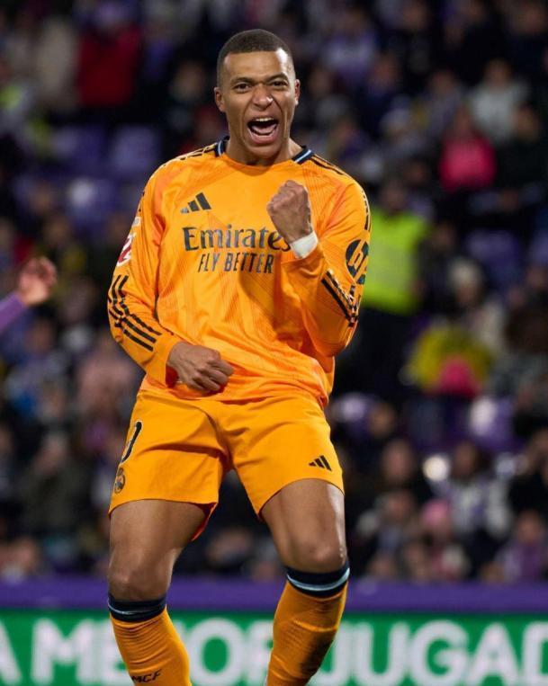 包含皇马球迷发声,力挺球队赢得尊重的词条 包含皇马球迷发声,力挺球队赢得尊重的词条